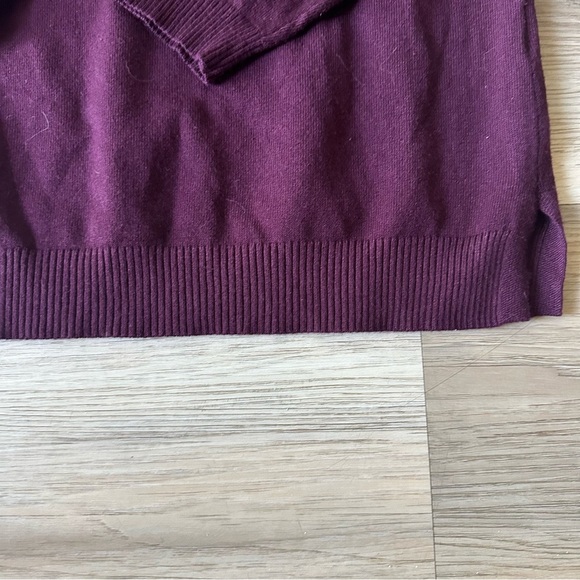 41 Hawthorn Women’s Deep Purple Crewneck Sweater Large EUC - Picture 3 of 4